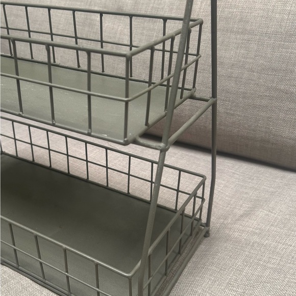 Two-Tier Metal Organizer Etagere Wooden Handle Accents Rustic Industrial#0725258 - Picture 16 of 16